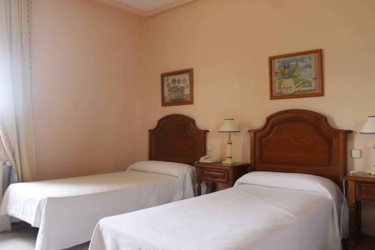 Hostal Las Paneras Ávila Ngoại thất bức ảnh