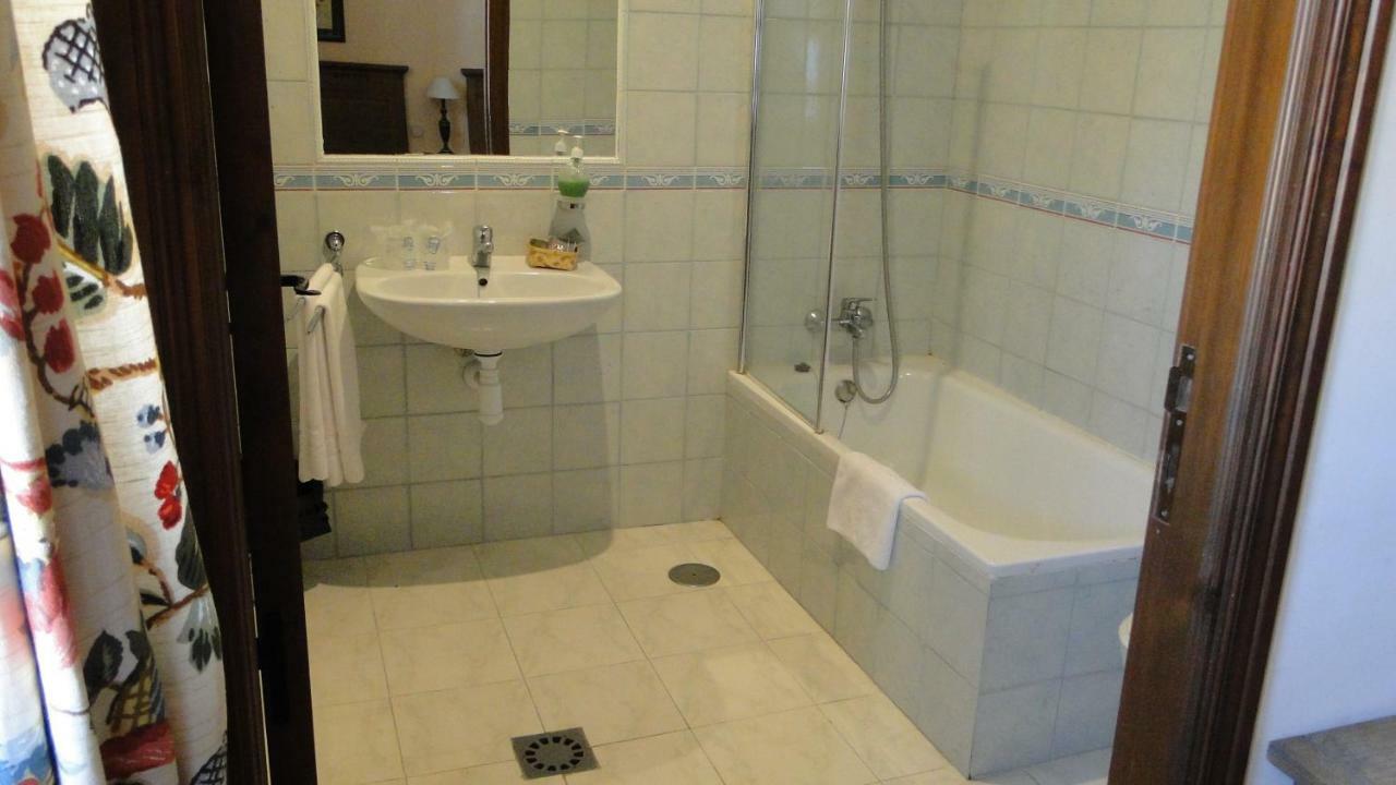 Hostal Las Paneras Ávila Ngoại thất bức ảnh